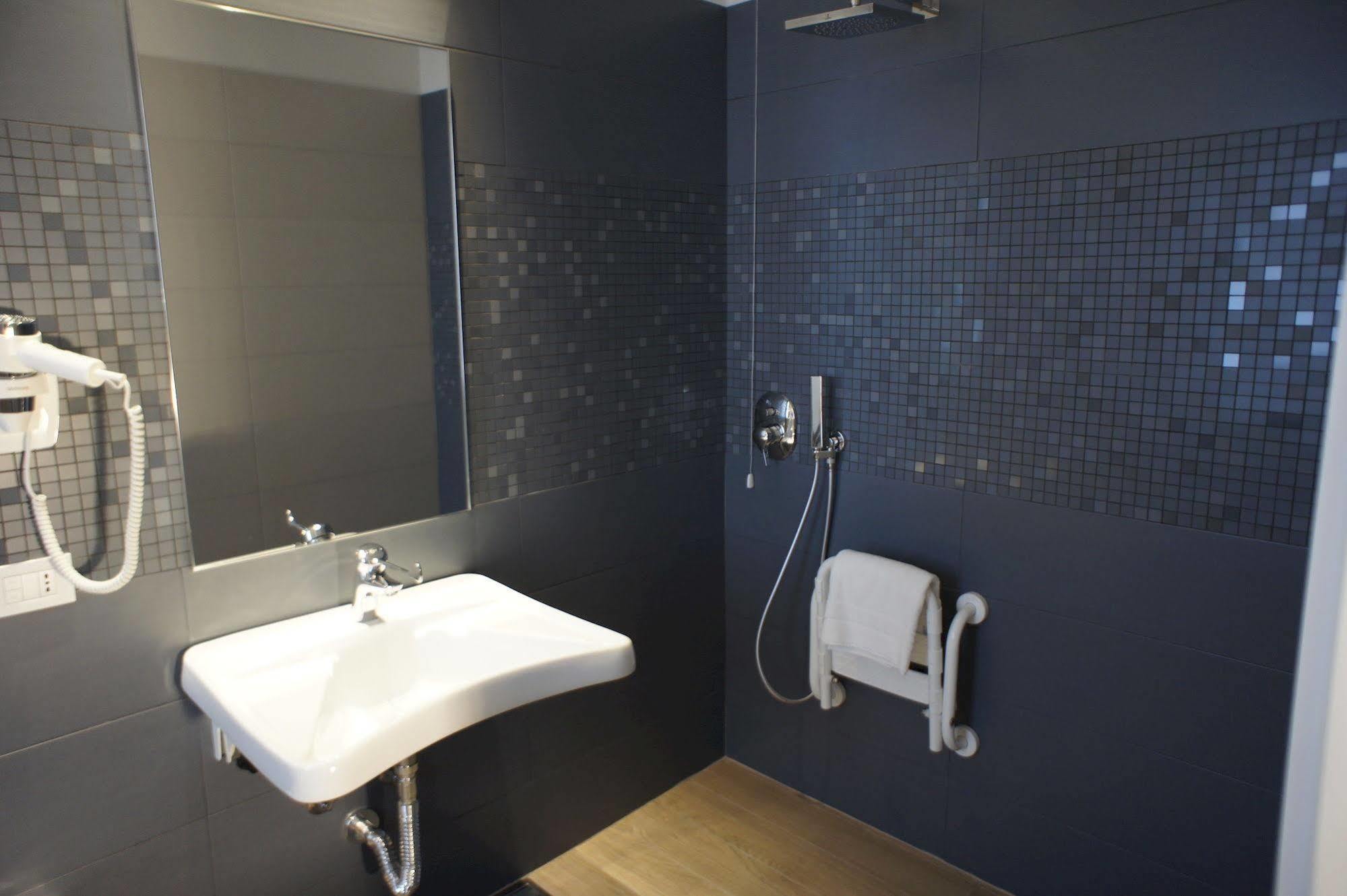 Hotel Al Veliero Pontevico 외부 사진